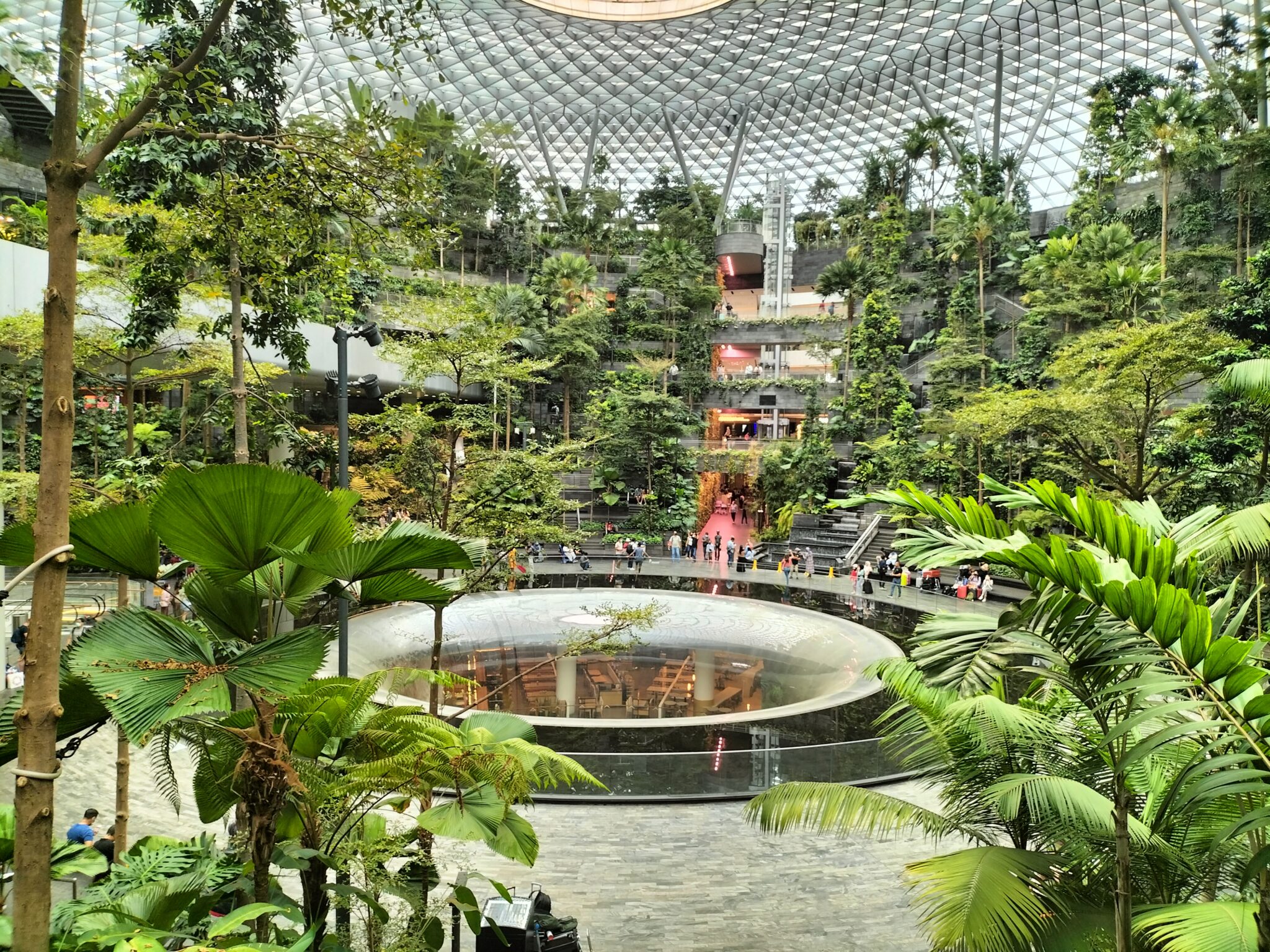 10 Must-See Attractions in Singapore - Keep Moosing