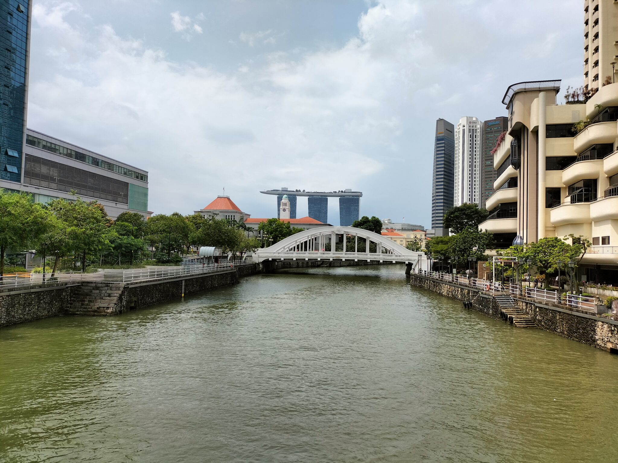 10 Must-See Attractions in Singapore - Keep Moosing